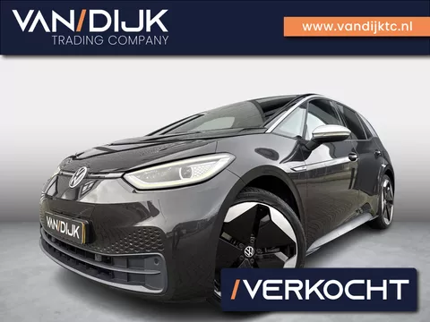Volkswagen ID.3 First Max 58 kWh ✓SOH 94.5% ✓Panoramadak ✓Matrix LED ✓Full LED ✓Stuur- Stoelverwarming ✓Sfeerverlichting ✓Navigatie ✓Camera ✓Trekhaak ✓Lichtmetaal 20" ✓Parkeersensoren