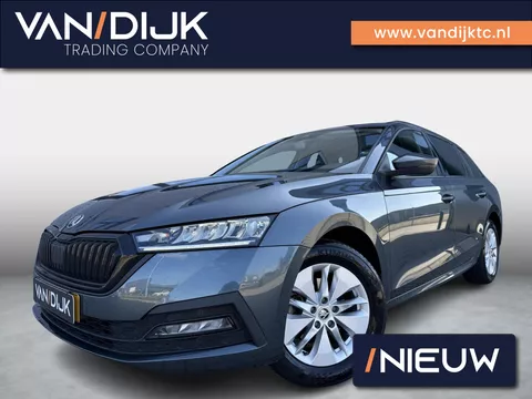 Skoda Octavia Combi 1.0 TSI Business Edition ✓Virtual Cockpit ✓Full LED ✓Navigatie ✓Apple Carplay &amp; Android Auto ✓Sfeerverlichting ✓Elektrische Achterklep ✓Trekhaak ✓Climate ✓Cruise ✓Parkeersensoren ✓Lichtmetaal